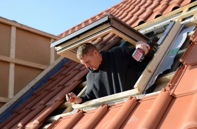 Pose de fenêtres de toit Velux à Frôlois